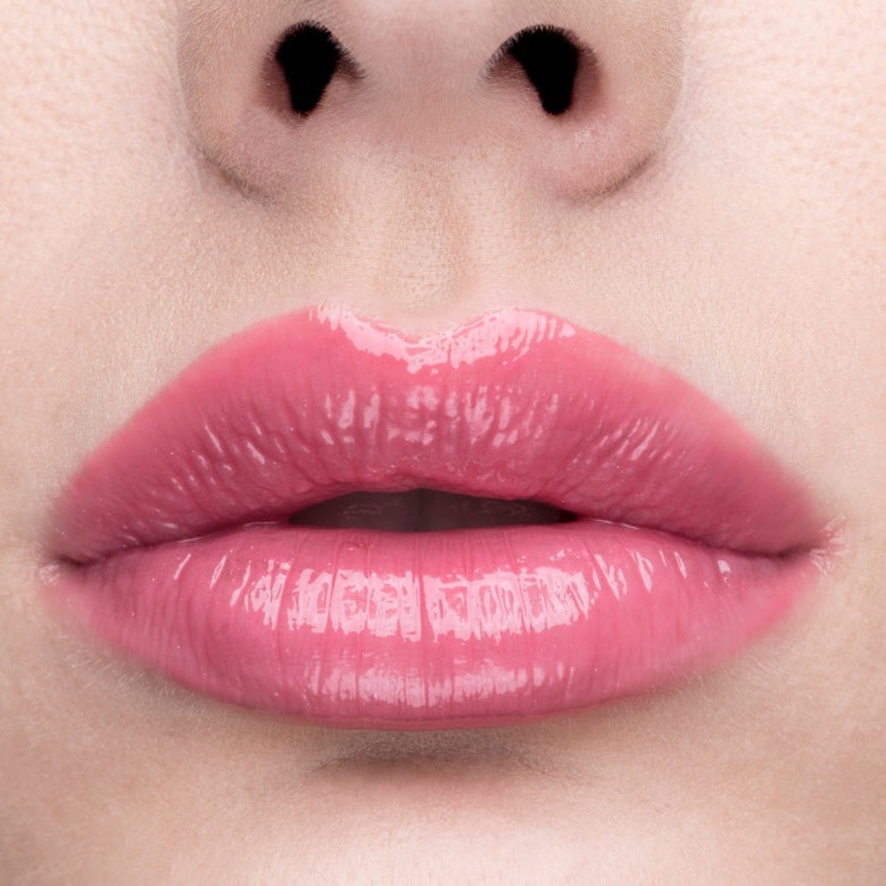 LIQUE Lip Care Lip Gloss “Bombshell” - Picture 2 of 6